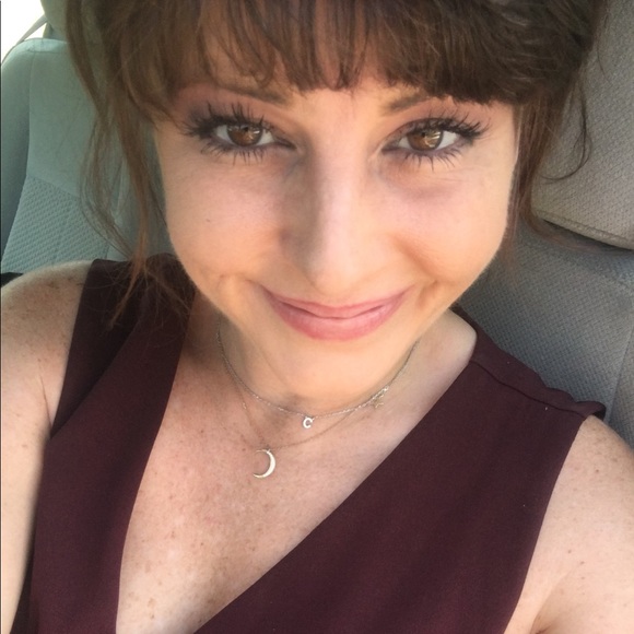 Meet your Posher, Charlotte - Picture 1 of 1